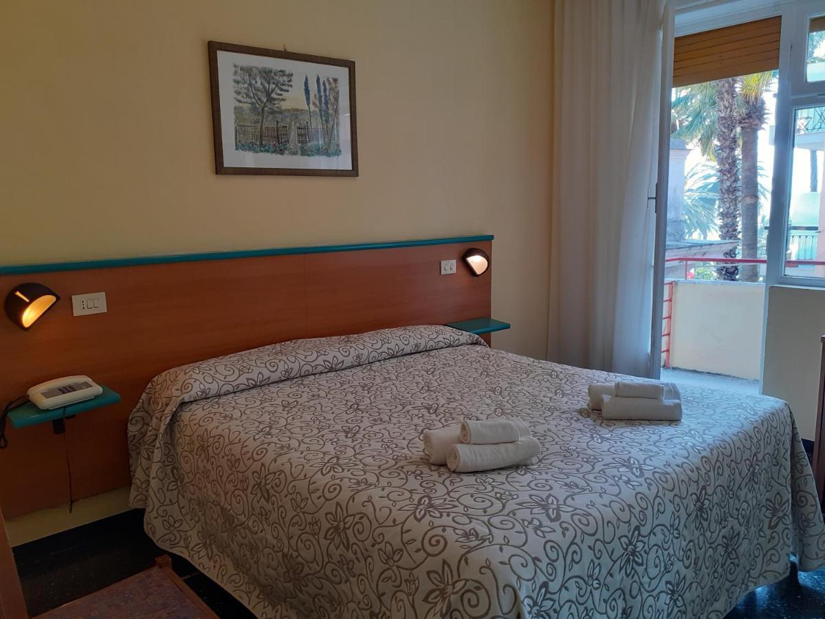 Hotel Colibri Finale Ligure Exterior photo